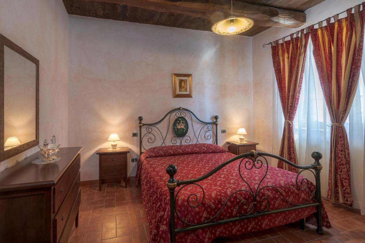 Castello Di Pupaggi Villa Sellano Buitenkant foto